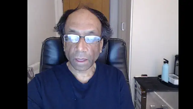 rauncher1 online show from 05/21/26, 08:12