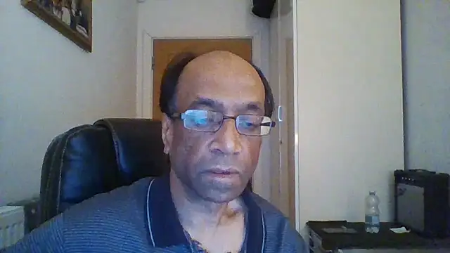 Snapshot of rauncher1 chatting on 01/14/25, 09:24 rauncher1 online show from 01/14/25, 09:24
