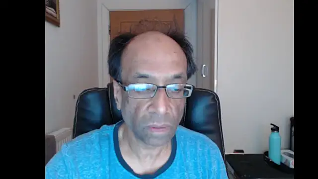 rauncher1 online show from 04/25/26, 10:07