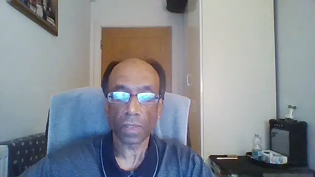 rauncher1 online show from 11/07/25, 12:42