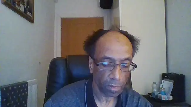 rauncher1 online show from 11/19/25, 10:37