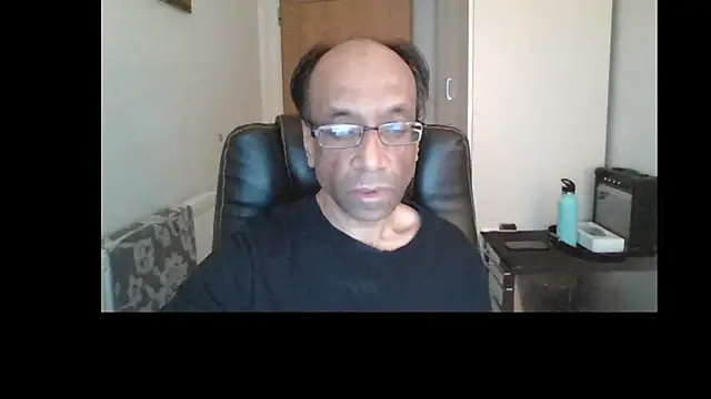 rauncher1 online show from 05/27/26, 08:54