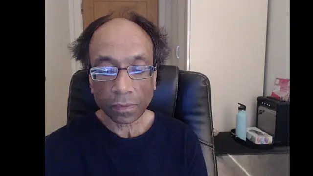 rauncher1 online show from 05/05/26, 08:17