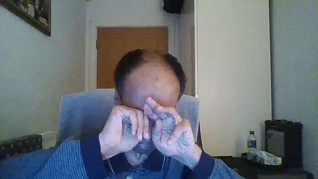 Snapshot of rauncher1 chatting on 09/30/25, 11:11 rauncher1 online show from 09/30/25, 11:11