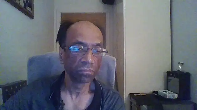 rauncher1 online show from 11/08/25, 01:53