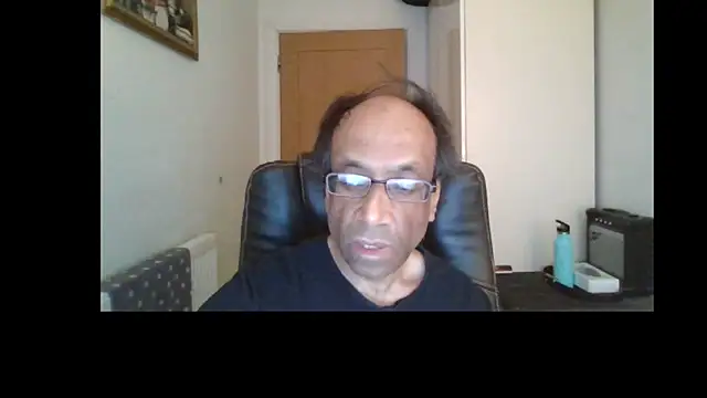 rauncher1 online show from 05/11/26, 08:49