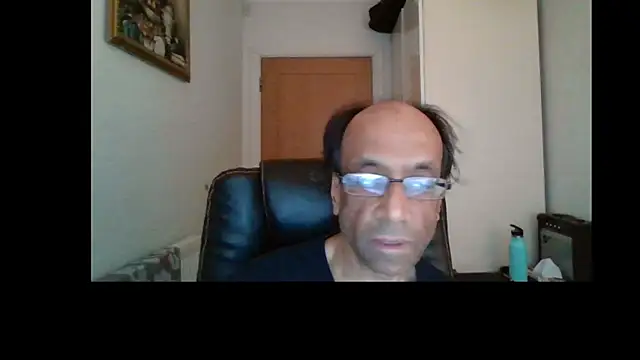rauncher1 online show from 07/17/26, 08:22