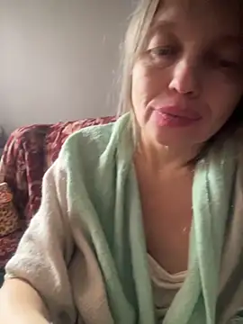 Susanel online show from 09/25/25, 11:05