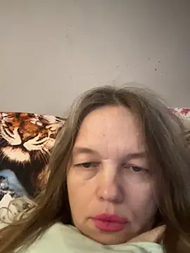 Susanel online show from 12/14/25, 12:44