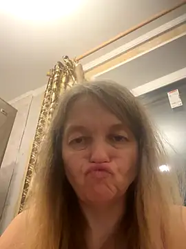 Susanel online show from 11/08/25, 09:29