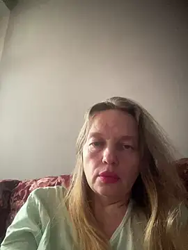 Susanel online show from 09/27/25, 11:27