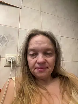 Susanel online show from 12/04/25, 12:15