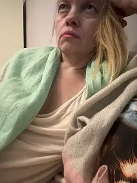 Susanel online show from 01/17/26, 10:13