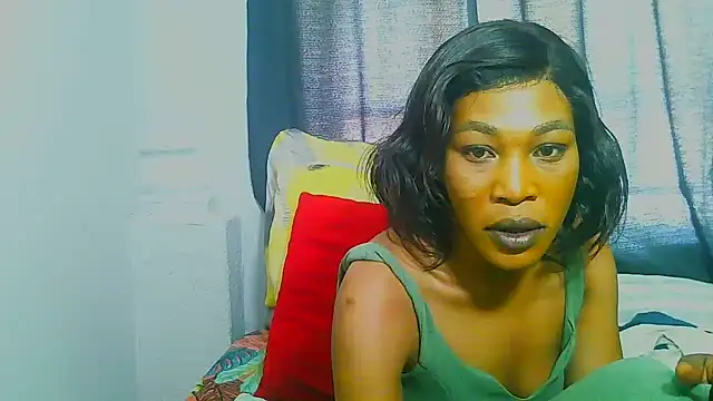 Snapshot of freaky_naughty chatting on 10/04/25, 12:17 freaky naughty online show from 10/04/25, 12:17