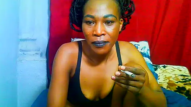 Snapshot of freaky_naughty chatting on 05/19/26, 08:21 freaky naughty online show from 05/19/26, 08:21