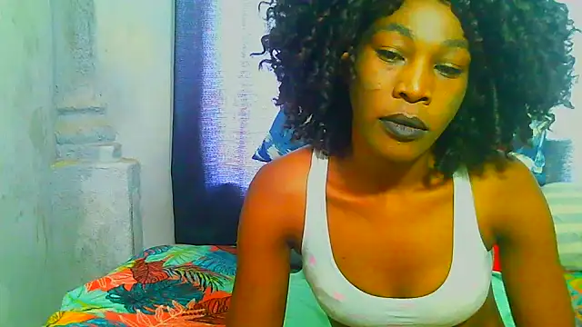 Snapshot of freaky_naughty chatting on 03/04/25, 07:30 freaky naughty online show from 03/04/25, 07:30