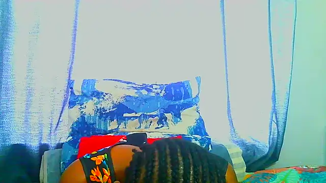 Snapshot of freaky_naughty chatting on 03/06/25, 08:30 freaky naughty online show from 03/06/25, 08:30