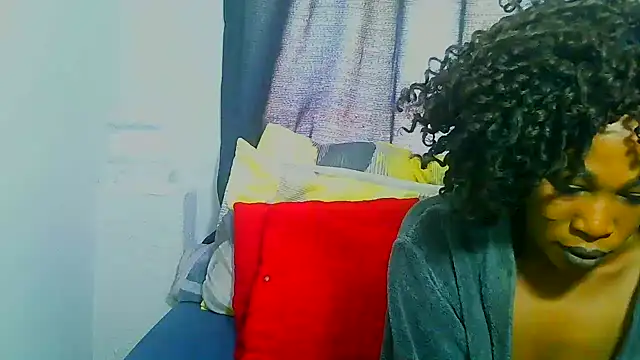 Snapshot of freaky_naughty chatting on 09/19/25, 08:07 freaky naughty online show from 09/19/25, 08:07