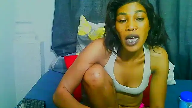 Snapshot of freaky_naughty chatting on 10/14/25, 03:45 freaky naughty online show from 10/14/25, 03:45