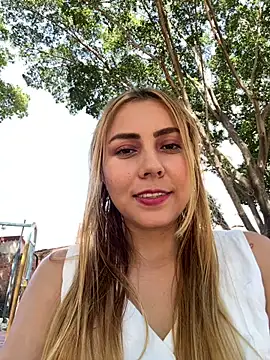 Brittanyrosexx online show from 09/23/25, 07:32