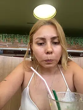 Brittanyrosexx online show from 09/08/25, 08:52