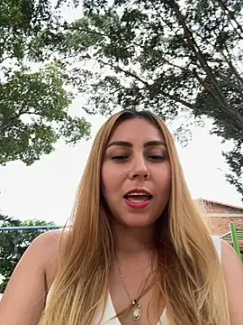 Brittanyrosexx online show from 11/18/25, 09:29