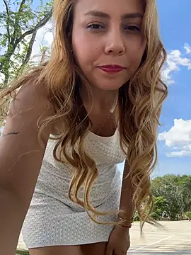 Brittanyrosexx online show from 10/09/25, 08:09