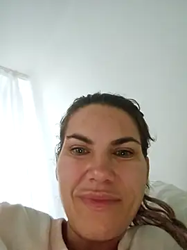 FeliciaKrige online show from 12/20/25, 12:52