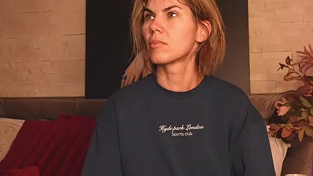 FeliciaKrige online show from 03/04/26, 10:28