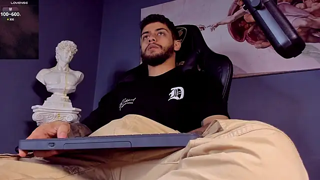 alessandro duty online show from 02/12/25, 01:41