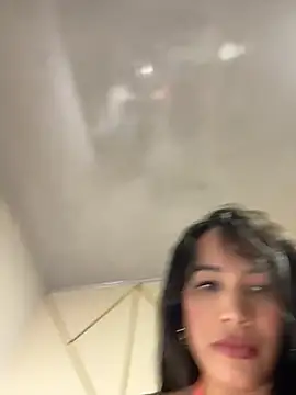 SQUIRTINGQUEEN11 online show from 04/11/26, 02:41