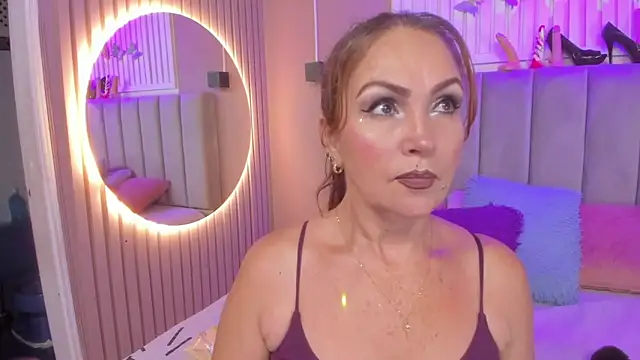 chantall1375 online show from 03/11/26, 03:33