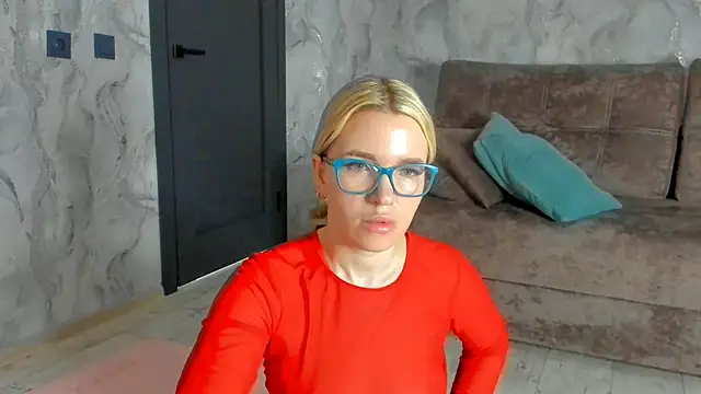 succubus online show from 04/01/26, 06:26