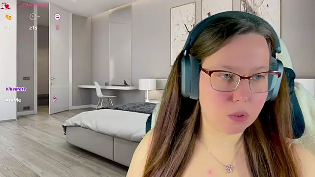 Victoria Romans online show from 04/08/26, 08:43