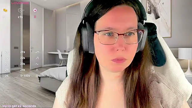 Victoria Romans online show from 06/23/26, 05:00