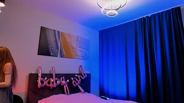 Snapshot of SweetMilkis chatting on 01/31/25, 09:05 SweetMilkis online show from 01/31/25, 09:05