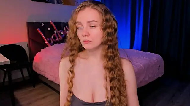 Snapshot of SweetMilkis chatting on 02/08/25, 09:13 SweetMilkis online show from 02/08/25, 09:13