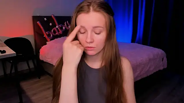 Snapshot of SweetMilkis chatting on 02/15/25, 09:27 SweetMilkis online show from 02/15/25, 09:27