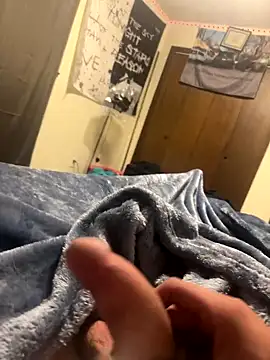 Snapshot of cumgitsumdic chatting on 10/01/25, 05:45 cumgitsumdic online show from 10/01/25, 05:45