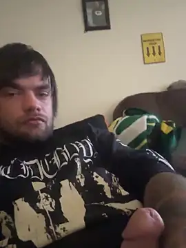 Snapshot of cumgitsumdic chatting on 11/18/25, 06:44 cumgitsumdic online show from 11/18/25, 06:44