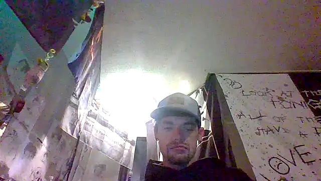 Snapshot of cumgitsumdic chatting on 02/08/26, 02:48 cumgitsumdic online show from 02/08/26, 02:48