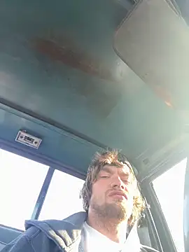 Snapshot of cumgitsumdic chatting on 02/26/25, 10:15 cumgitsumdic online show from 02/26/25, 10:15