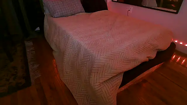 Snapshot of RicanAngel@xh chatting on 01/07/25, 04:08 RicanAngelxh online show from 01/07/25, 04:08