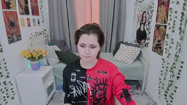 Alexa Lexi  online show from 03/12/25, 10:48