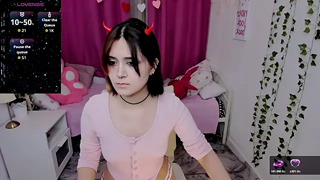 Alexa Lexi  online show from 06/12/26, 11:08