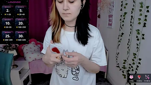Alexa Lexi  online show from 05/21/26, 11:07