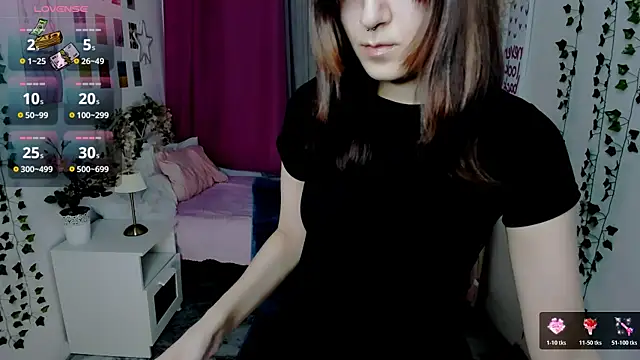 Alexa Lexi  online show from 04/15/26, 10:32