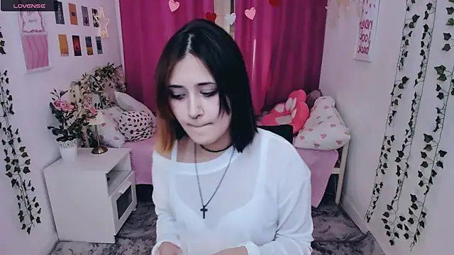 Alexa Lexi  online show from 07/03/26, 11:06