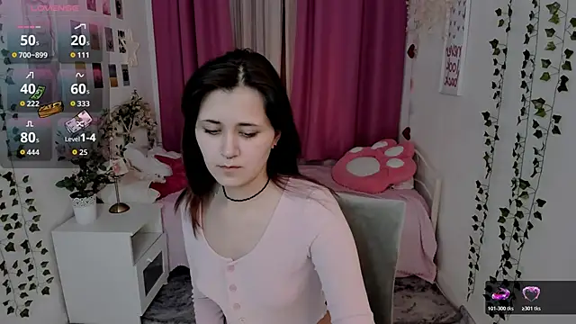 Alexa Lexi  online show from 05/01/26, 11:15