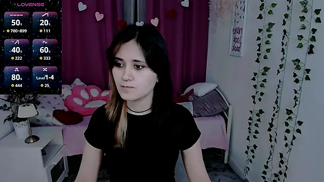 Alexa Lexi  online show from 05/22/26, 10:46